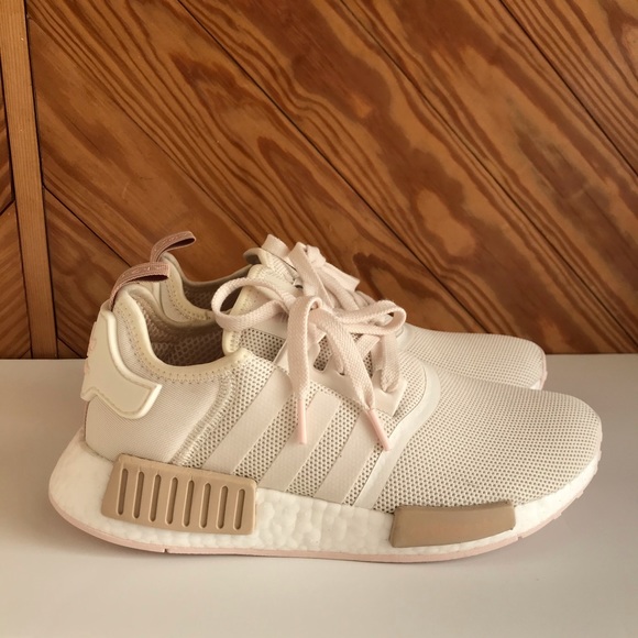 adidas Shoes - ADIDAS NMD R1 Sneakers 7.5